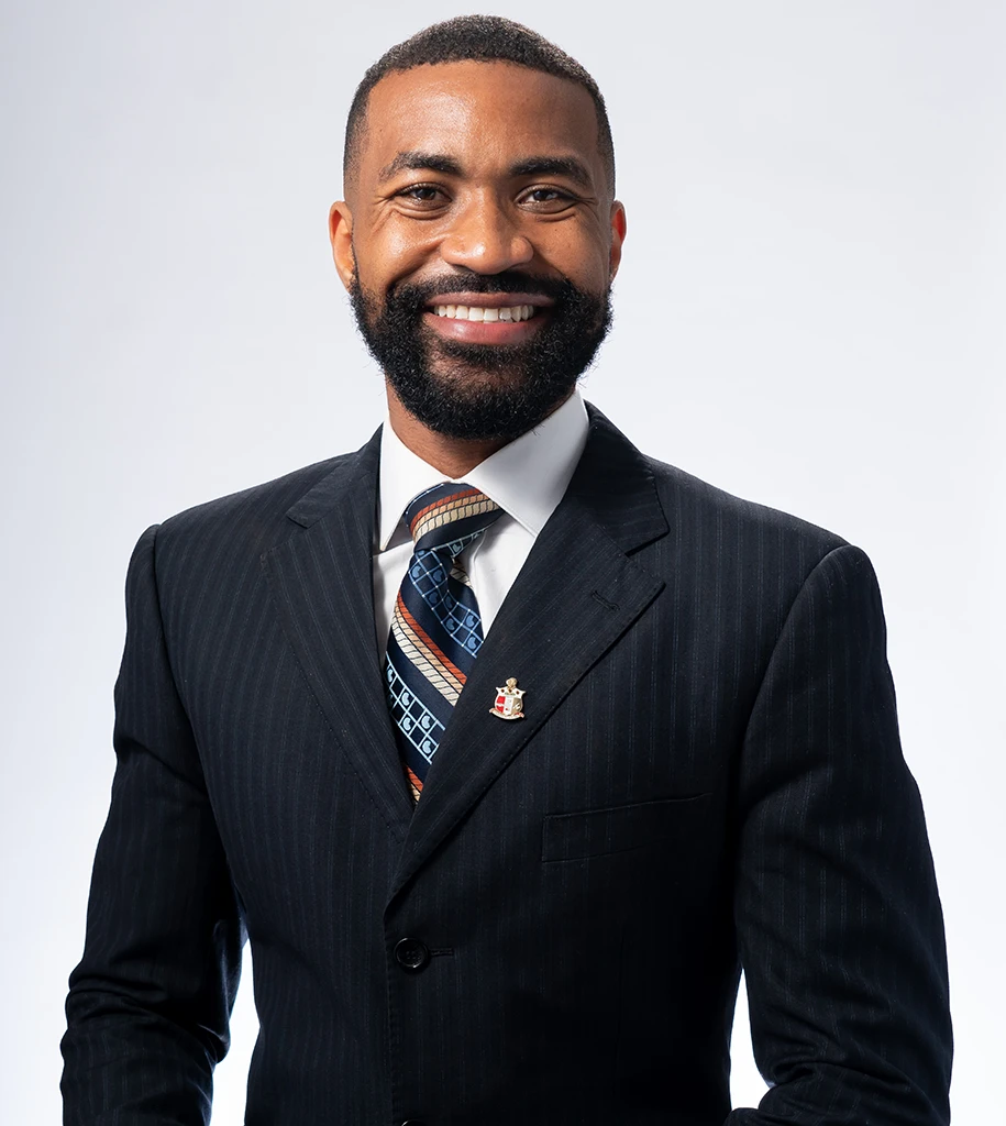 https://jeffjinkslaw.com/wp-content/uploads/2026/05/1L-Headshots-1.webp